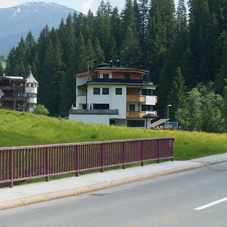 Lägenhetshotell Waidmannsruh 4*