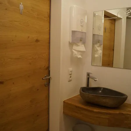 Waidmannsruh Lägenhetshotell 4*